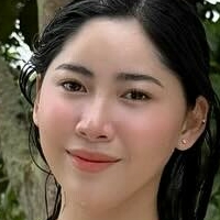 Leonajie Almario Nude