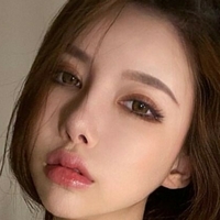 Si.Young Nude